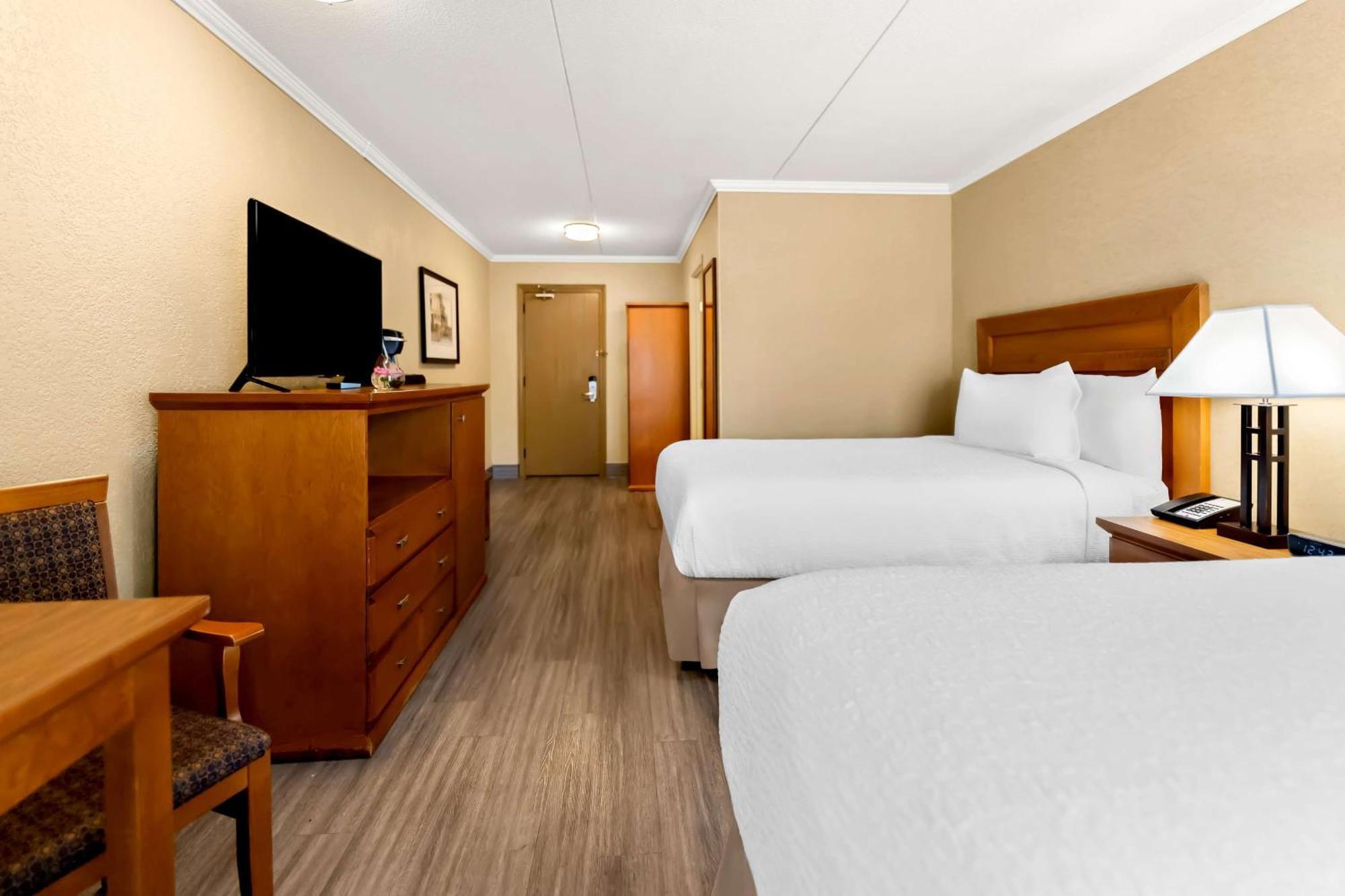 Best Western Plus Norwester Hotel & Conference Centre Thunder Bay Exterior photo